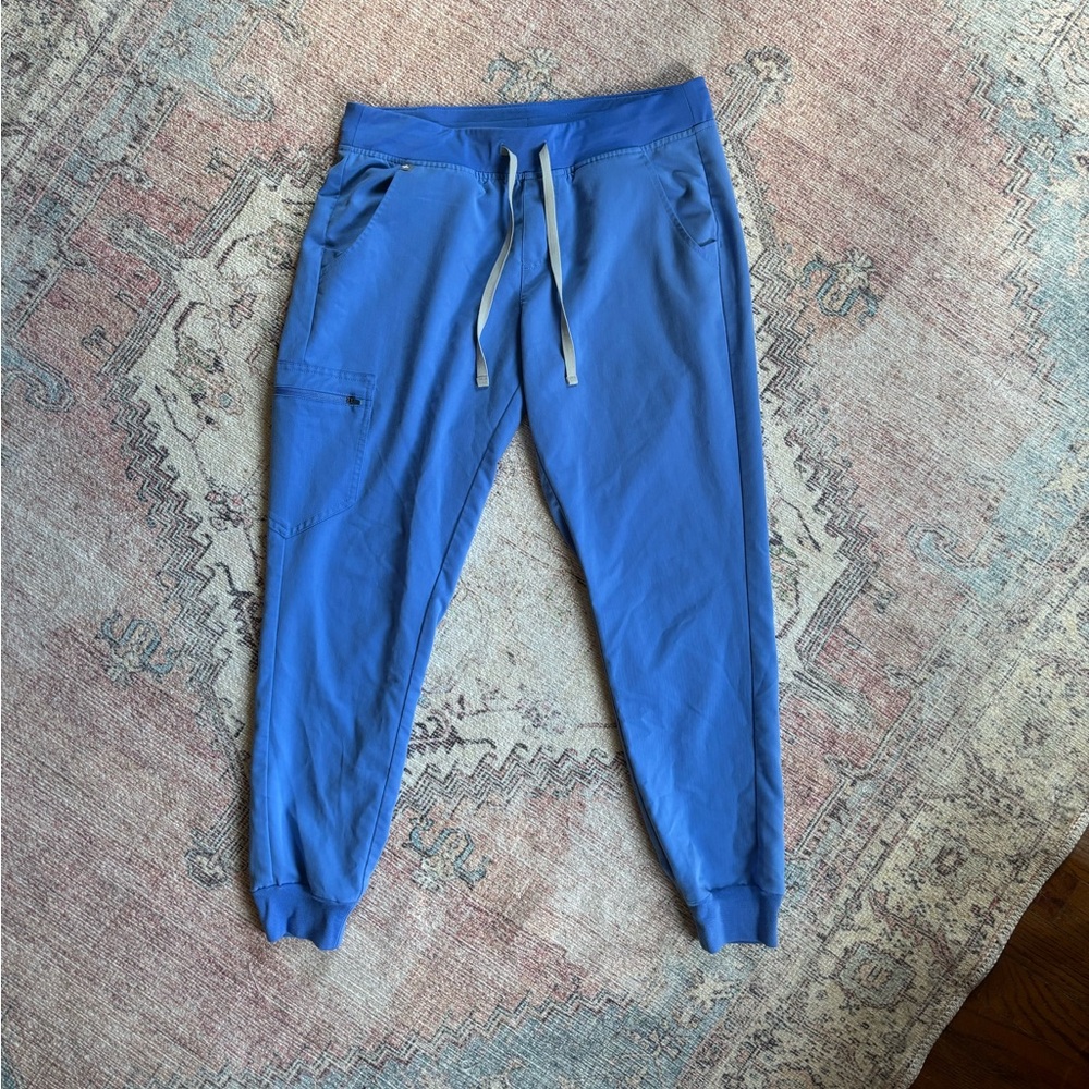 Women’s Figs Zamora Scrub Pants